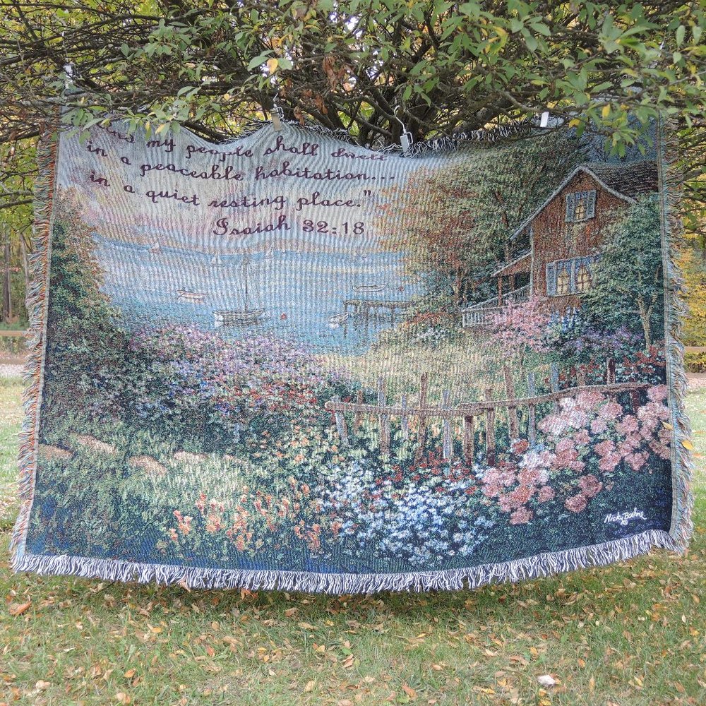 NWOT Throw Blanket Wall Hanging Tapestry